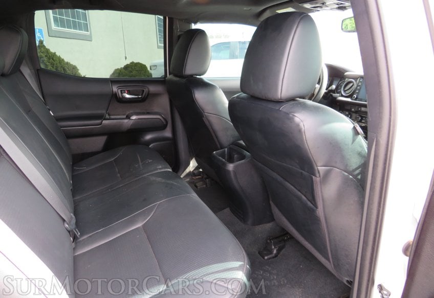 2021 Toyota Tacoma 4WD - Image 22