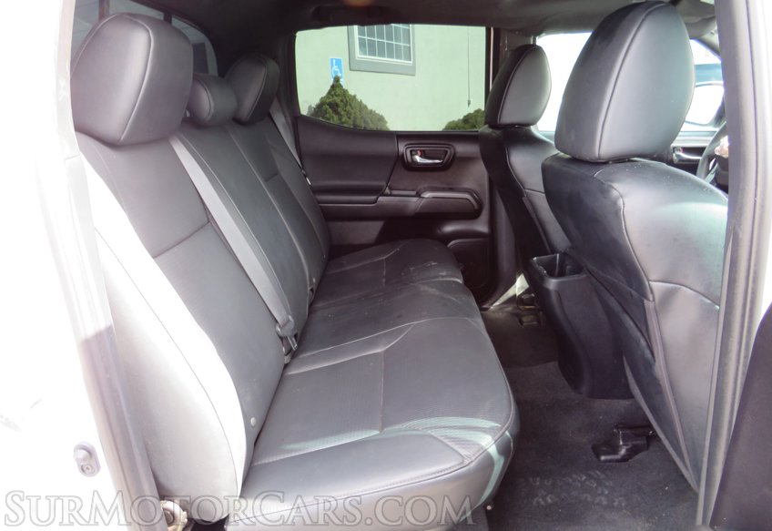 2021 Toyota Tacoma 4WD - Image 20