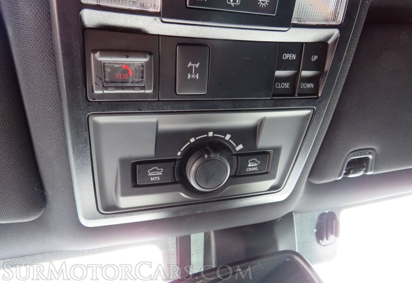 2021 Toyota Tacoma 4WD - Image 27