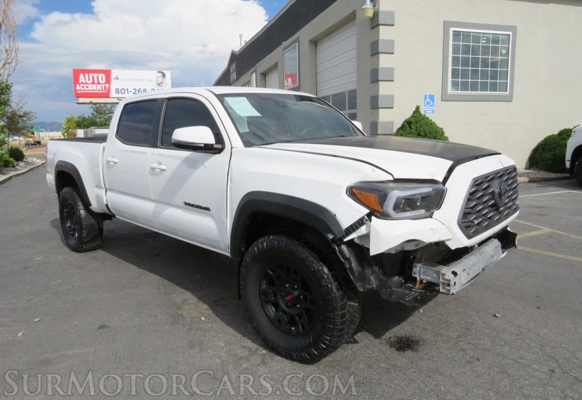 2021 Toyota Tacoma 4WD - Image 4