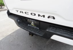 2021 Toyota Tacoma 4WD - Image 16
