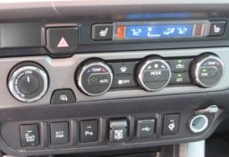 2021 Toyota Tacoma 4WD - Image 34