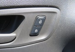 2018 Ford Transit Connect Van - Image 35