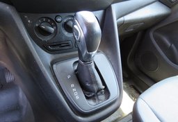 2018 Ford Transit Connect Van - Image 38