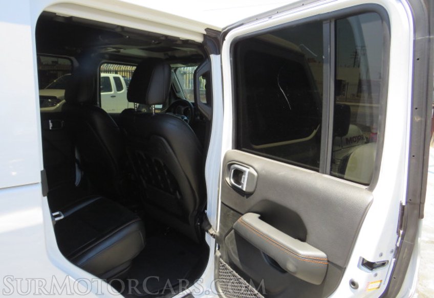 2020 Jeep Gladiator - Image 25