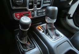 2020 Jeep Gladiator - Image 44