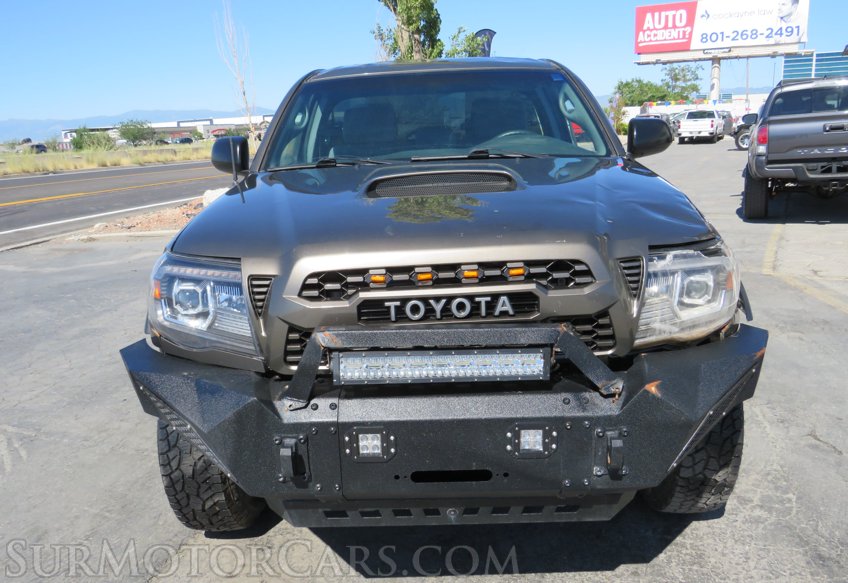2009 Toyota Tacoma - Image 11
