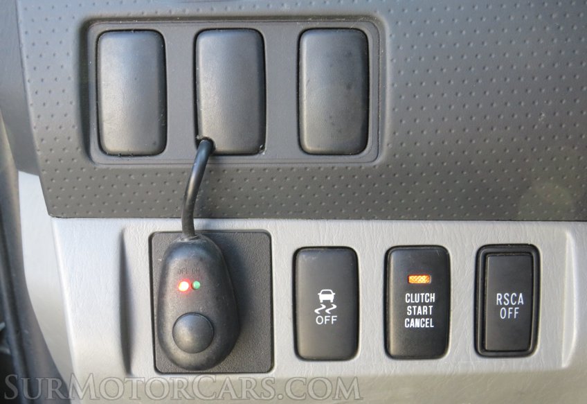 2009 Toyota Tacoma - Image 30