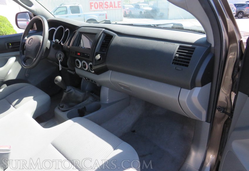 2009 Toyota Tacoma - Image 25