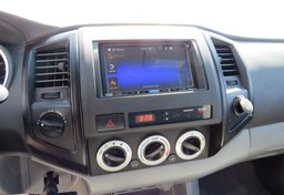 2009 Toyota Tacoma - Image 28