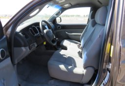 2009 Toyota Tacoma - Image 23
