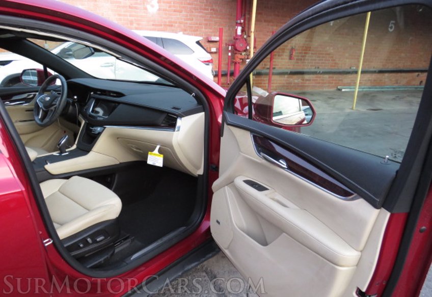 2019 Cadillac XT5 - Image 23