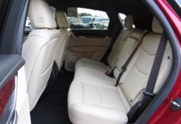 2019 Cadillac XT5 - Image 30