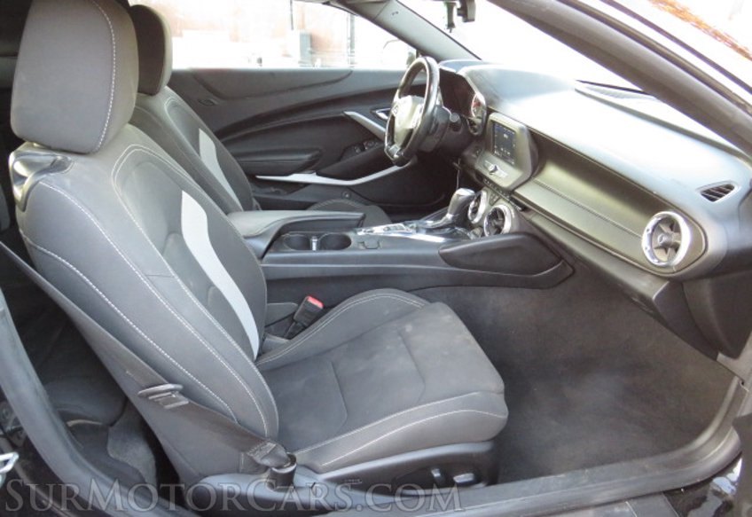 2019 Chevrolet Camaro - Image 25