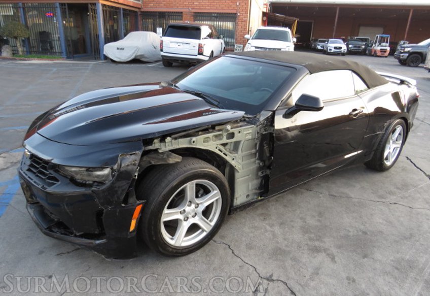 2019 Chevrolet Camaro - Image 2