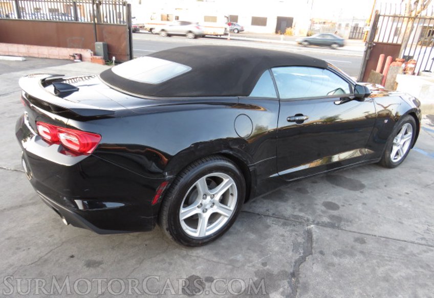 2019 Chevrolet Camaro - Image 11