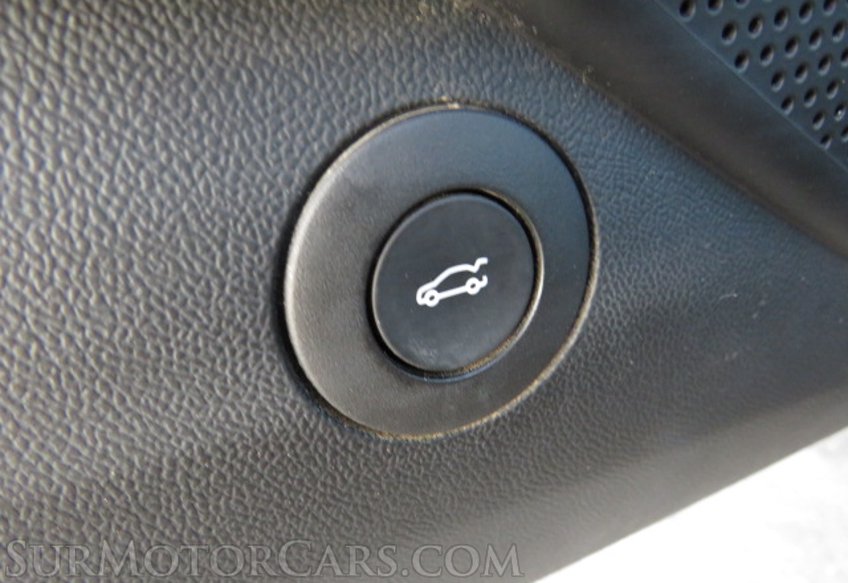 2019 Chevrolet Camaro - Image 37