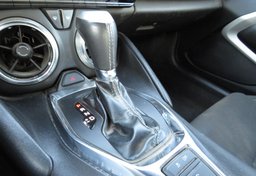 2019 Chevrolet Camaro - Image 30