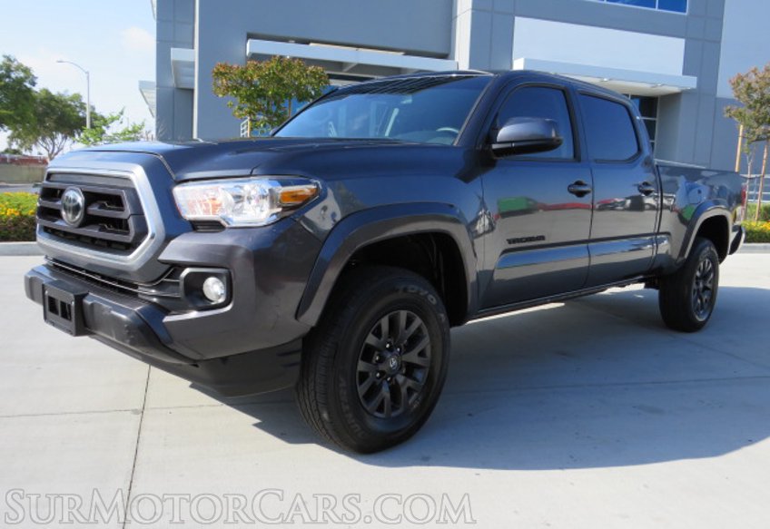 2021 Toyota Tacoma 4WD - Image 6