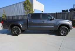 2021 Toyota Tacoma 4WD - Image 8