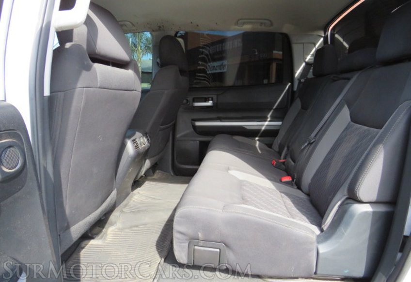 2017 Toyota Tundra - Image 31