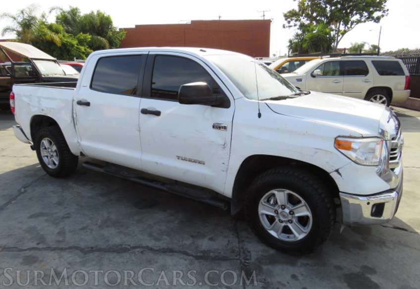 2017 Toyota Tundra - Image 2