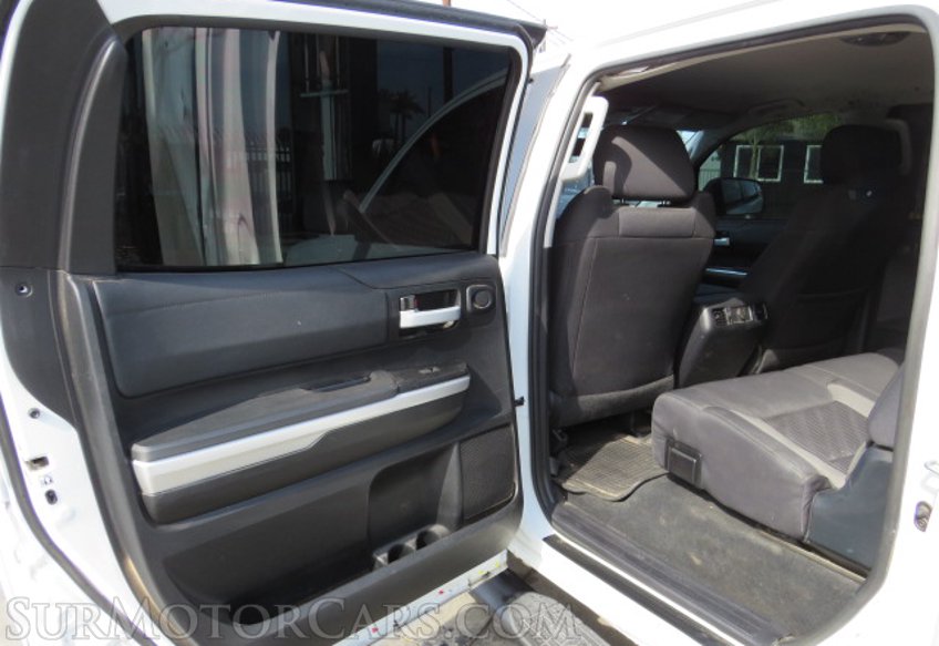 2017 Toyota Tundra - Image 23