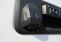 2017 Toyota Tundra - Image 17