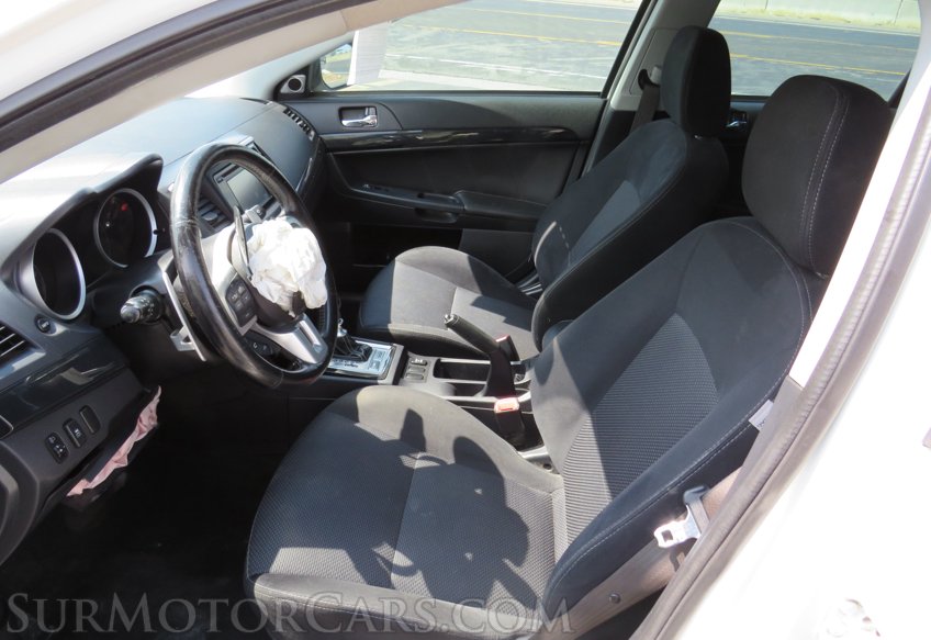 2015 Mitsubishi Lancer Evolution - Image 23