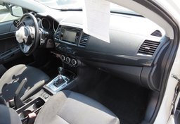 2015 Mitsubishi Lancer Evolution - Image 22