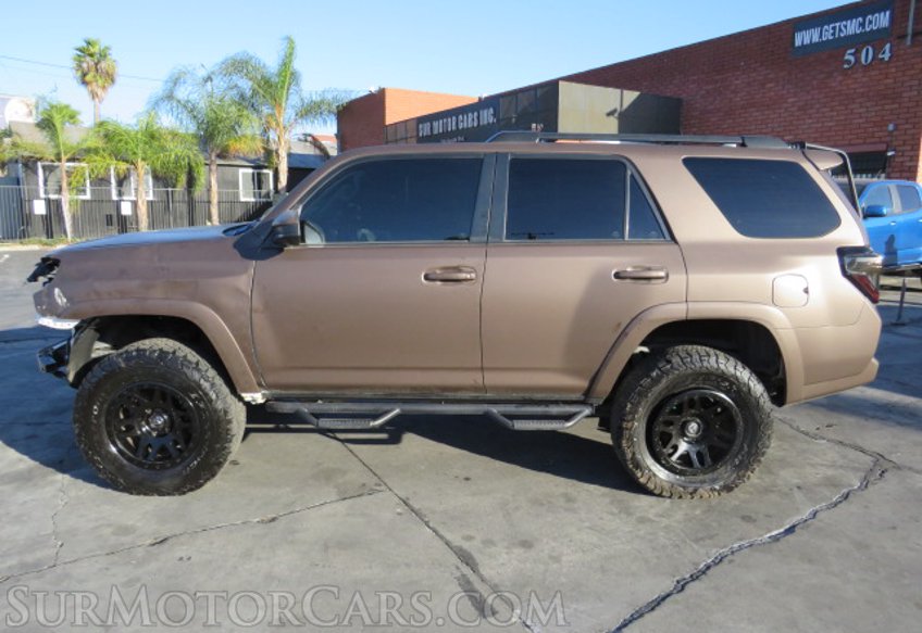 2016 Toyota 4Runner - Image 10