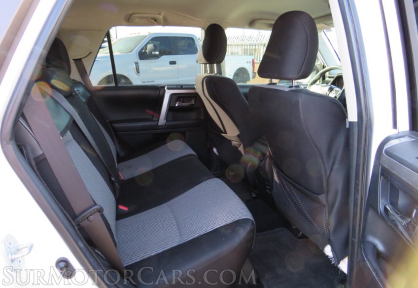 2016 Toyota 4Runner - Image 32