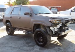 2016 Toyota 4Runner - Image 3