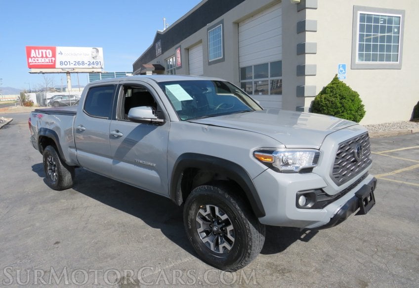 2020 Toyota Tacoma 4WD - Image 3