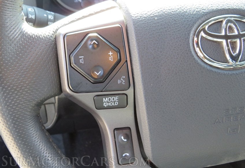 2020 Toyota Tacoma 4WD - Image 39
