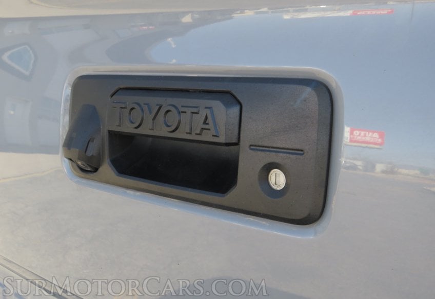 2020 Toyota Tacoma 4WD - Image 27