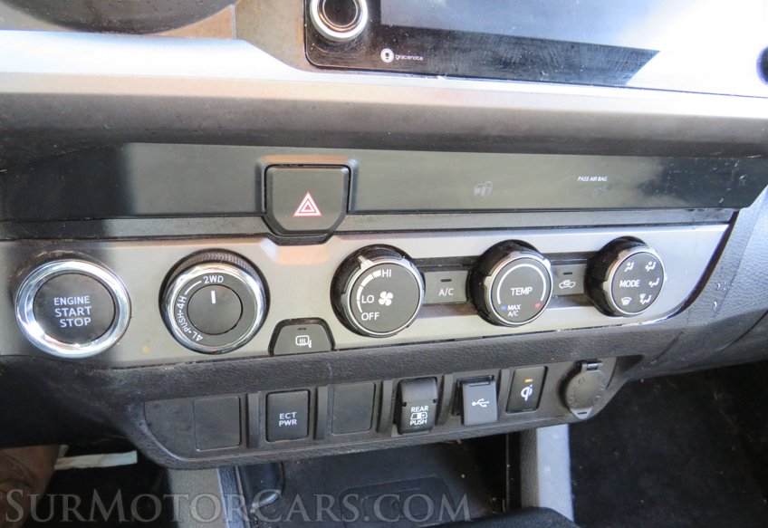 2020 Toyota Tacoma 4WD - Image 46