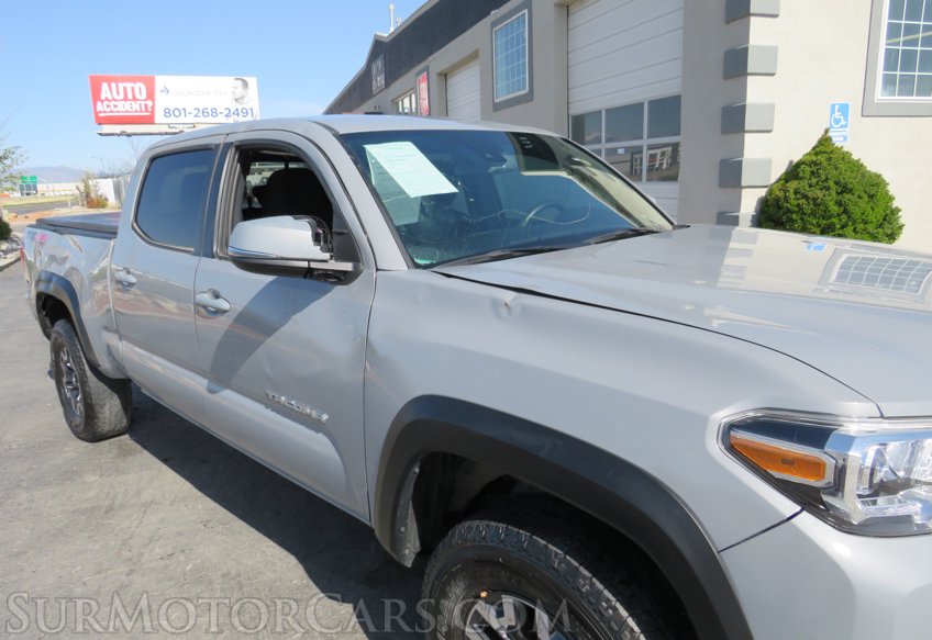 2020 Toyota Tacoma 4WD - Image 11
