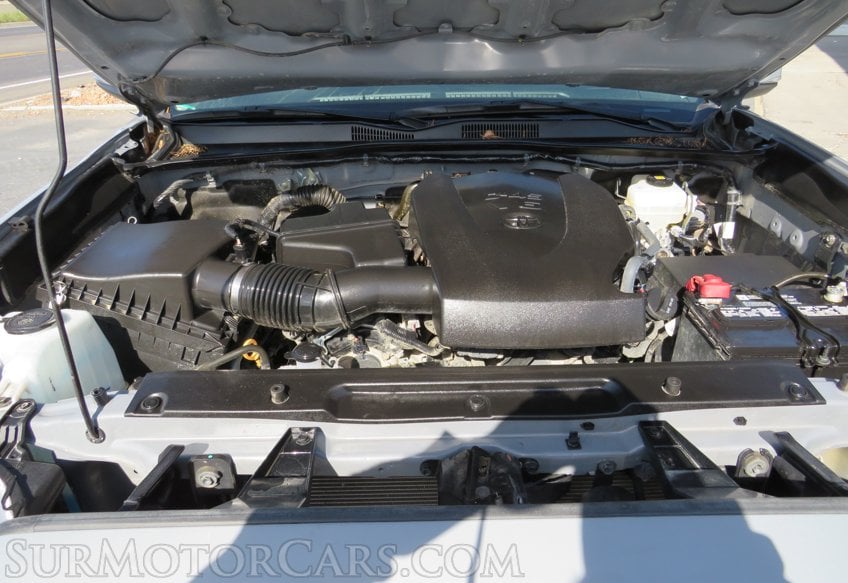 2020 Toyota Tacoma 4WD - Image 60