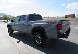 2020 Toyota Tacoma 4WD - Image 8