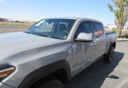 2020 Toyota Tacoma 4WD - Image 15