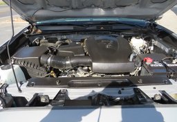 2020 Toyota Tacoma 4WD - Image 60