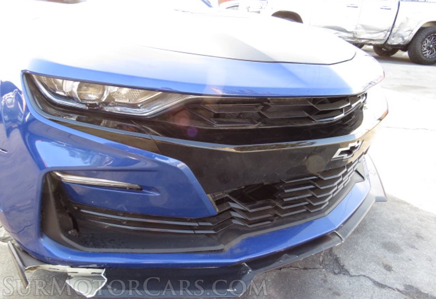 2019 Chevrolet Camaro - Image 18