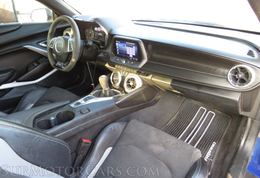 2019 Chevrolet Camaro - Image 26