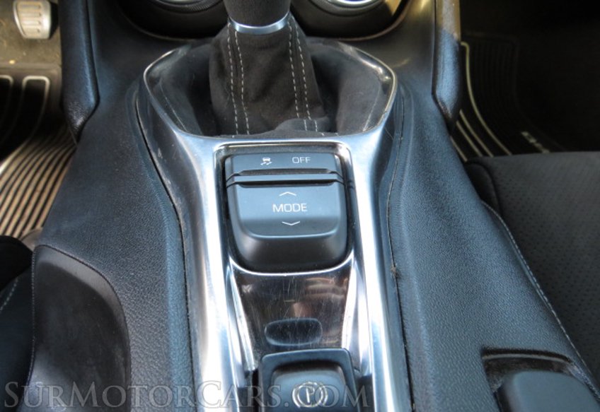 2019 Chevrolet Camaro - Image 33