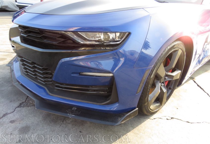2019 Chevrolet Camaro - Image 17