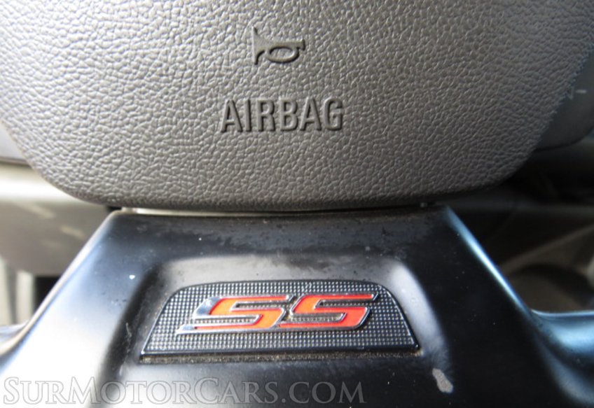 2019 Chevrolet Camaro - Image 37