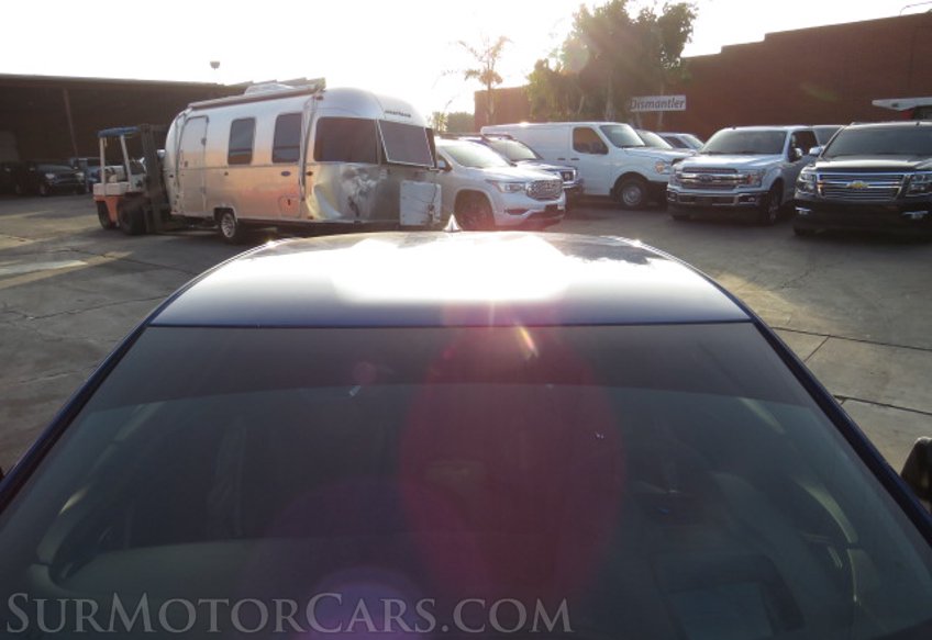 2019 Chevrolet Camaro - Image 19