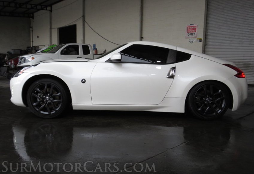 2020 Nissan 370Z Coupe - Image 5