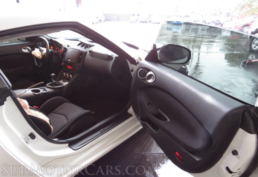 2020 Nissan 370Z Coupe - Image 19